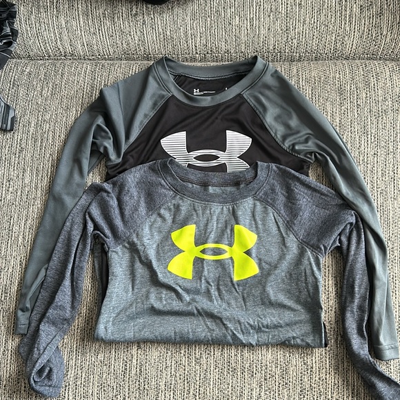 UNDER ARMOUR TOPS - Picture 3 of 4